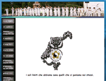 Tablet Screenshot of kungfushaolincernusco.it